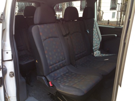 Mercedes Vito 8+1 fő